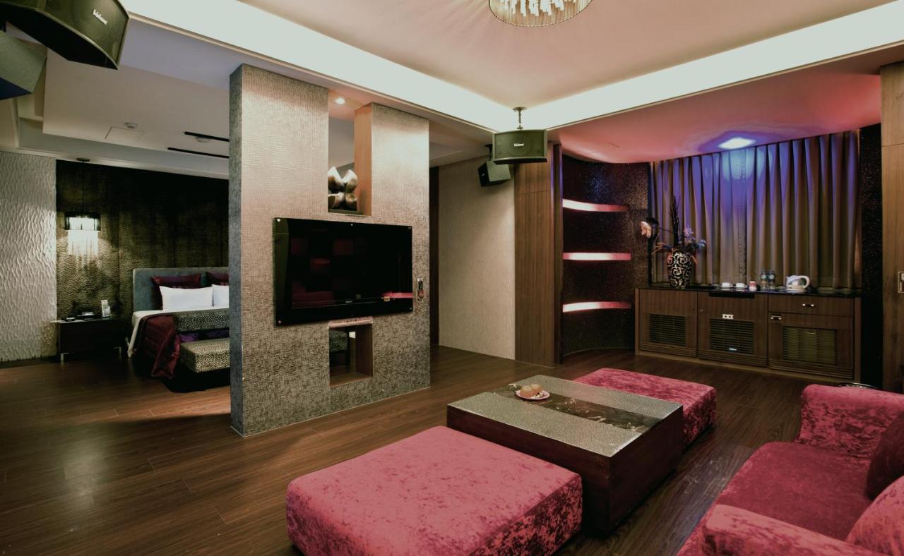 Gold Sand Motel Shulin Exterior foto